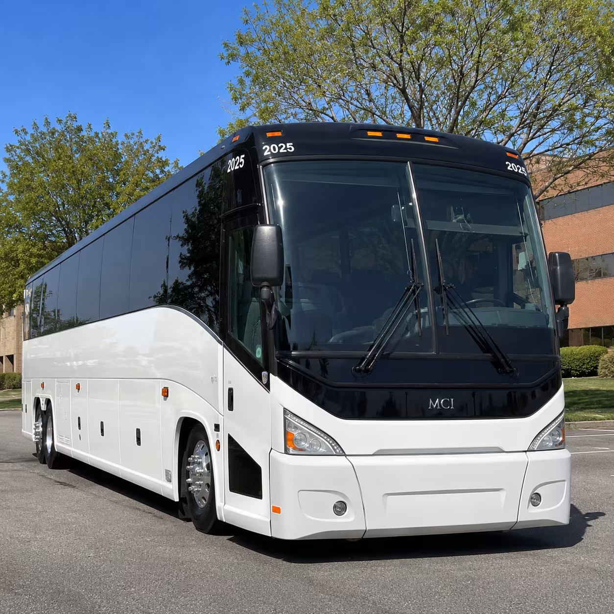 book a bus to logan airport from quincy in minutes