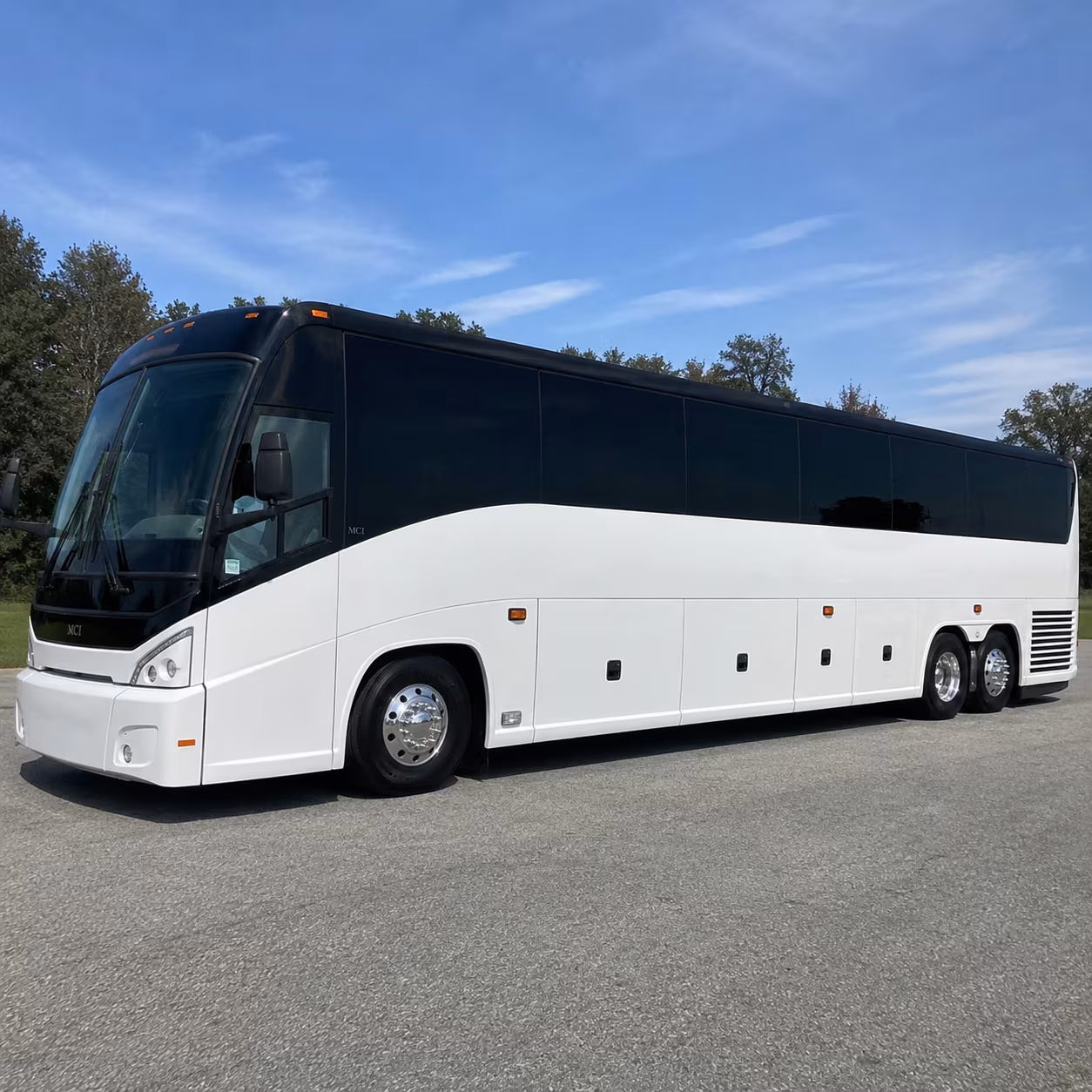 bus rental options for quincy trips