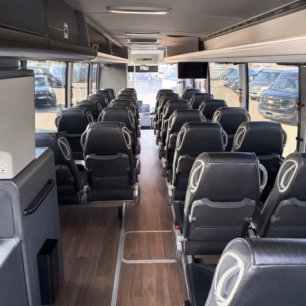 quincy charter bus services