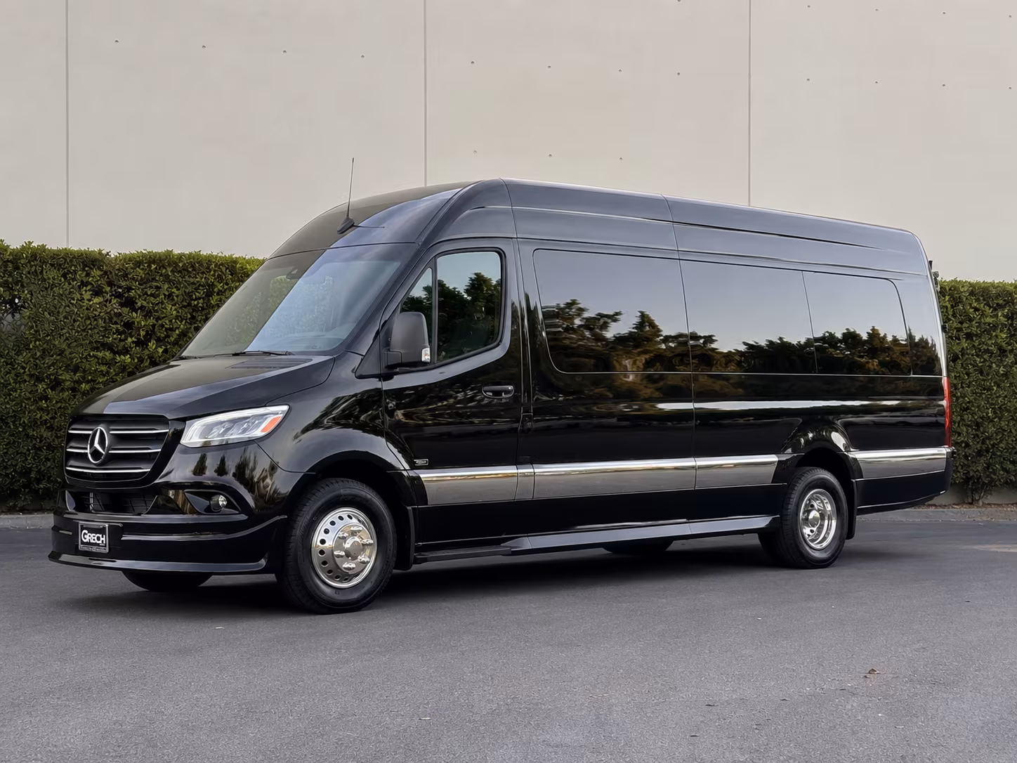 quincy wine tour brewery transportation onboard seating